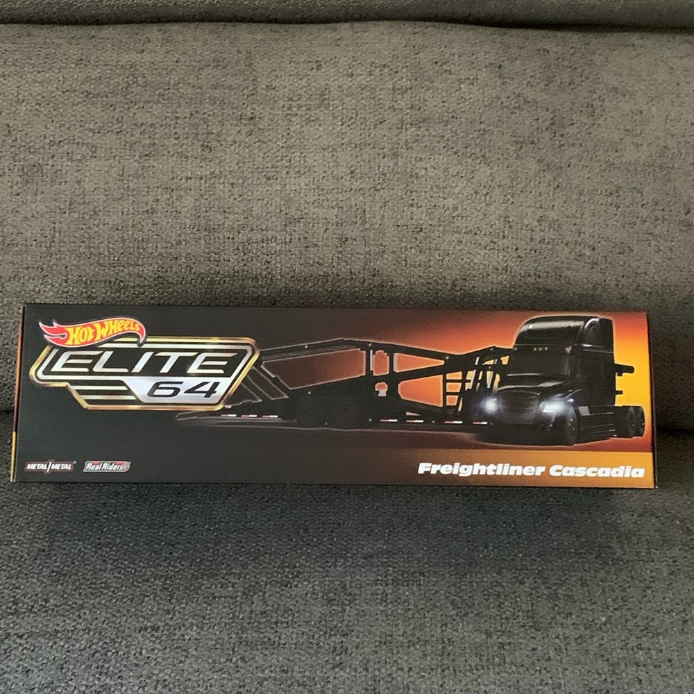 Hot Wheels Elite 64 Freightliner Cascadia, New, Factory Sealed, Never Opened
